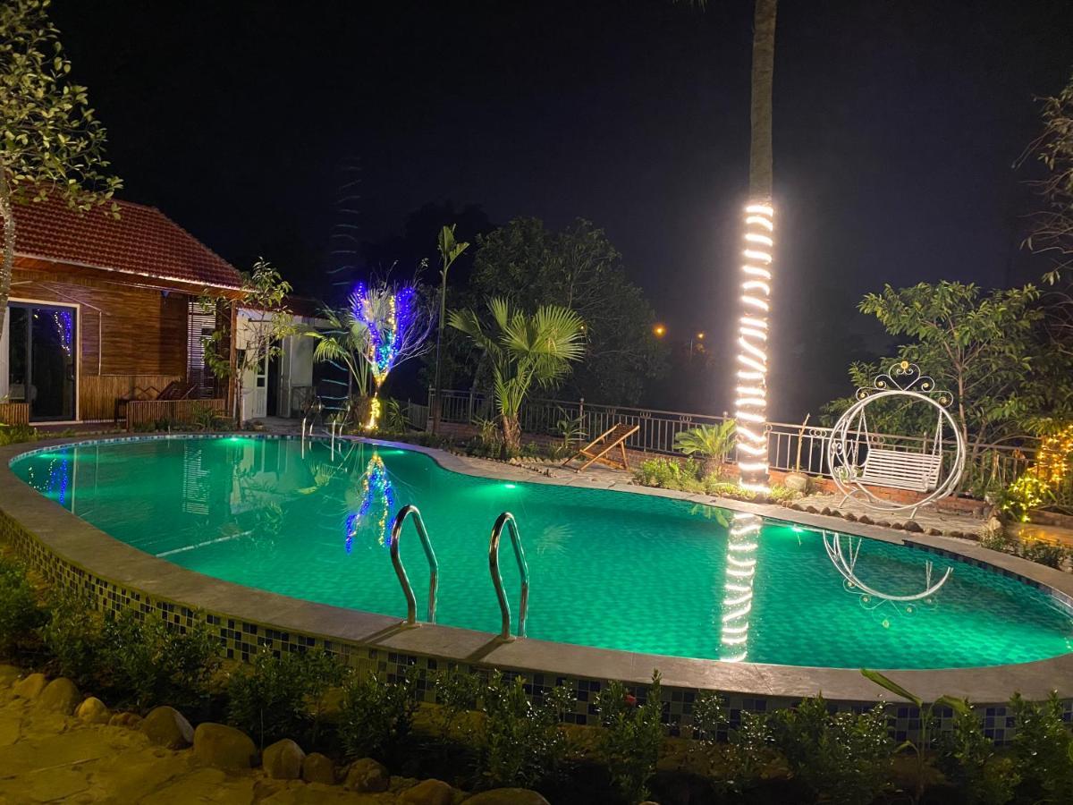 D&D Riverside Homestay Xuan Son Esterno foto
