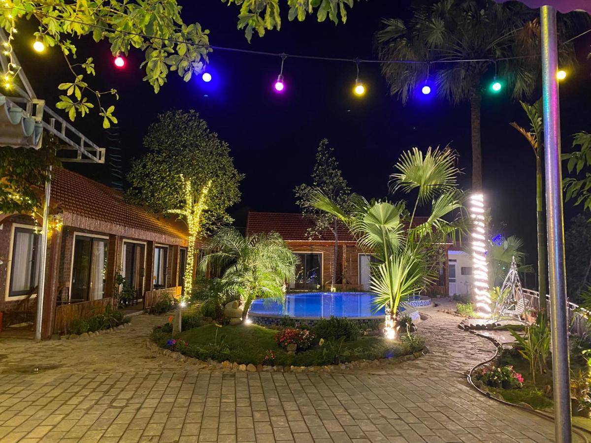 D&D Riverside Homestay Xuan Son Esterno foto