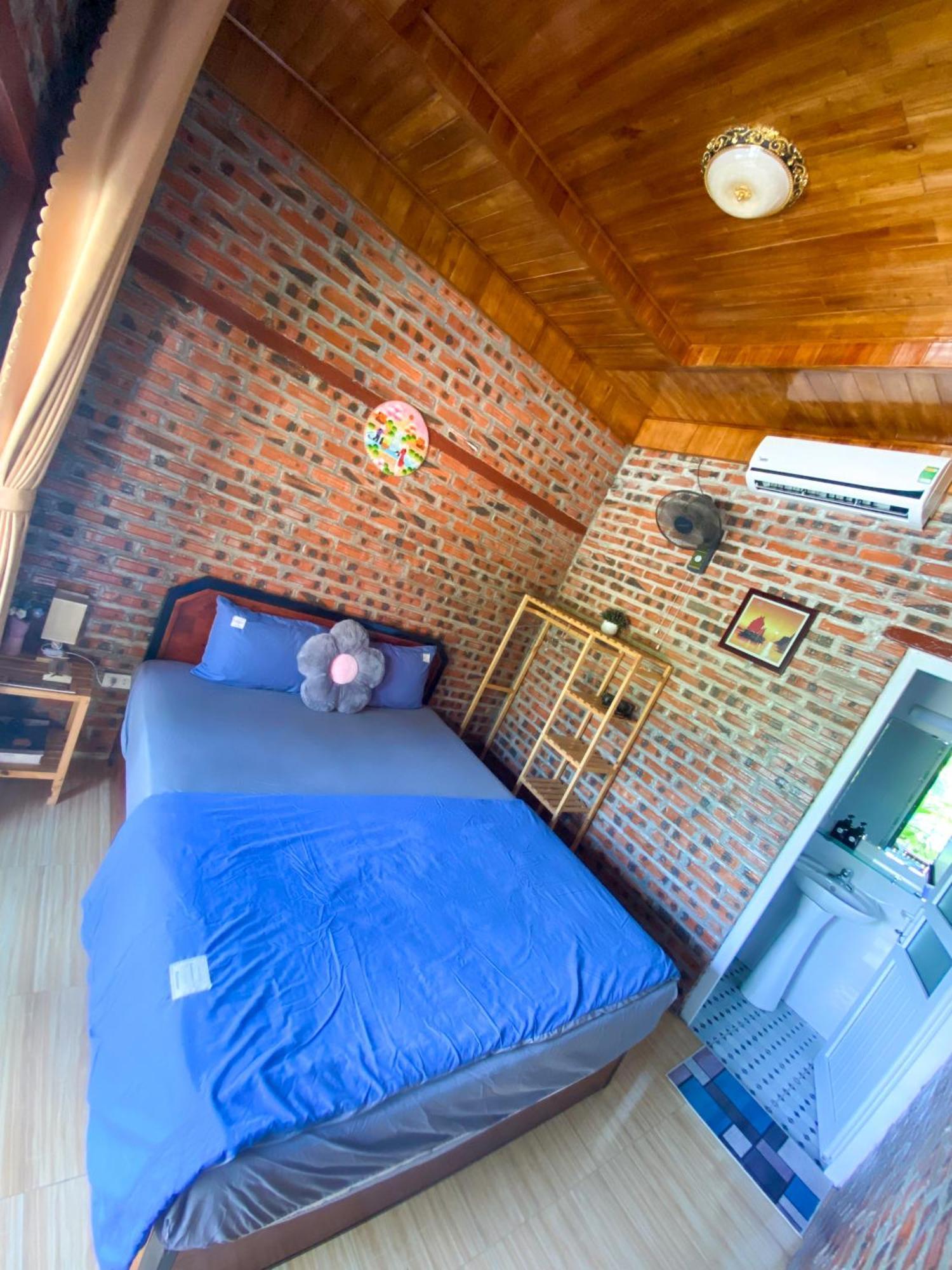 D&D Riverside Homestay Xuan Son Esterno foto