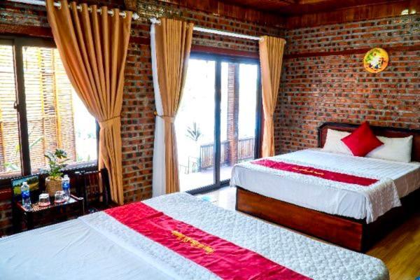 D&D Riverside Homestay Xuan Son Esterno foto
