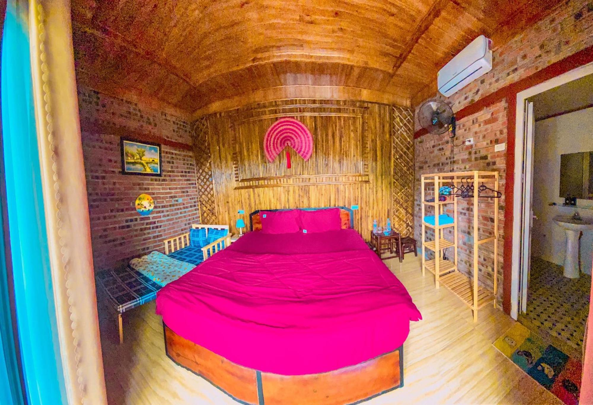 D&D Riverside Homestay Xuan Son Esterno foto